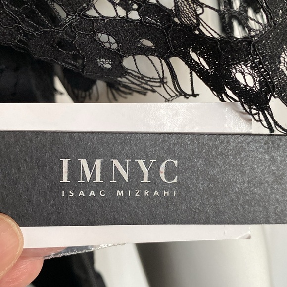 NEW!! Isaac Mizrahi black lace wide leg jumpsuit! Ruffles holiday, event Size 6 - Picture 13 of 17